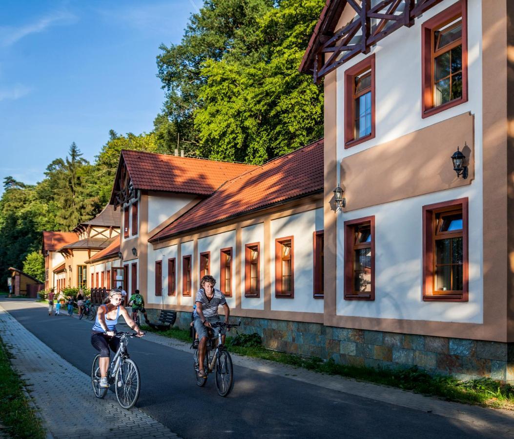Lázně Kostelec Hotel